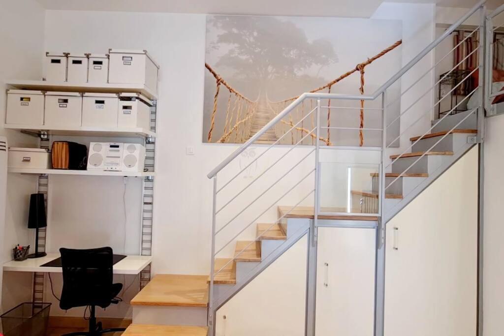 Standing Dans Bel Particulier Apartment