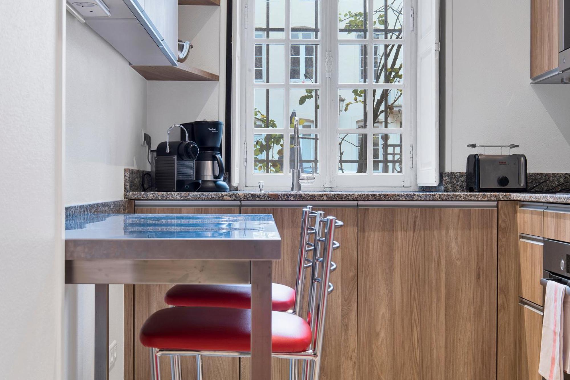 Apartment Standing Dans Bel Particulier Dijon